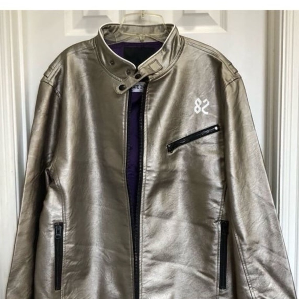 Men's Metallic Jacket with Zipper Details